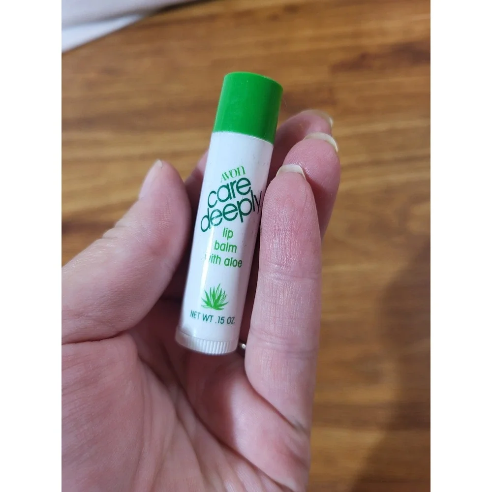 Avon VTG Care Deeply Lip Balm With Aloe NOS 1991 Discontinued